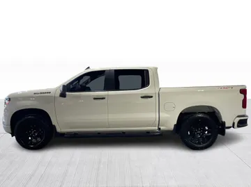 2024 Chevrolet Silverado 1500 - image 10