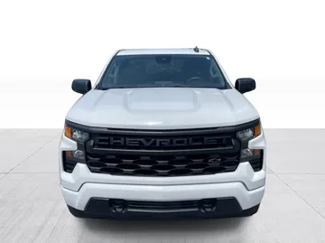 2023 Chevrolet Silverado 1500 - image 8