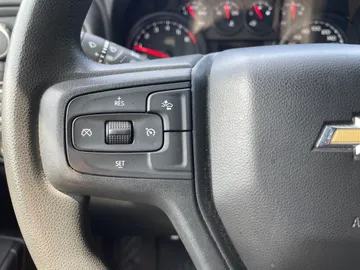 2023 Chevrolet Silverado 1500 - image 17