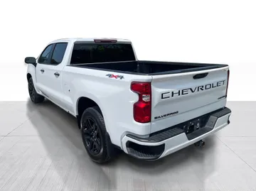 2023 Chevrolet Silverado 1500 - image 11