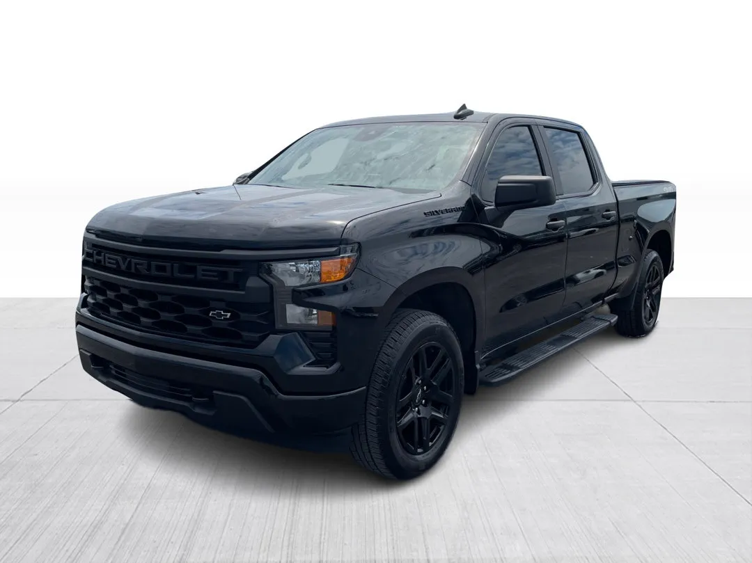 2024 Chevrolet Silverado 1500 — photo 8