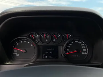 2024 Chevrolet Silverado 1500 - image 16