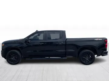 2024 Chevrolet Silverado 1500 - image 10
