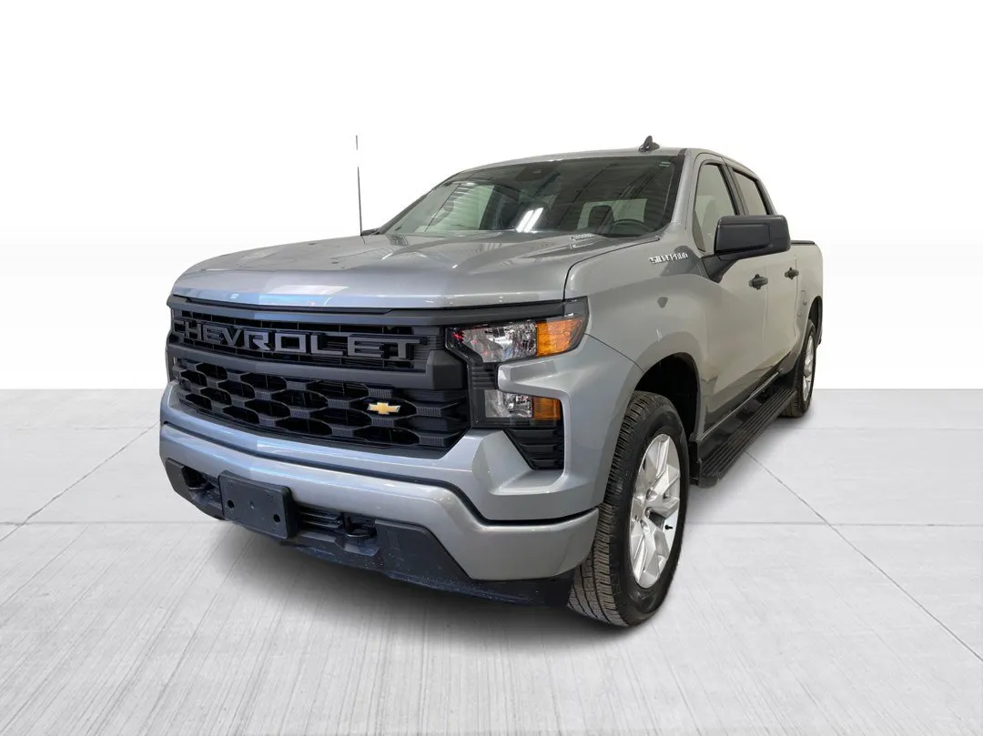 Chevrolet Silverado 1500 Custom Crew Cab 4x4 2024, photo 4