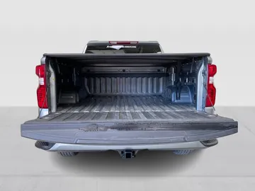 2024 Chevrolet Silverado 1500 - image 13