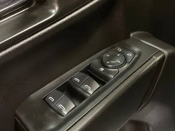 2024 Chevrolet Silverado 1500 - image 22