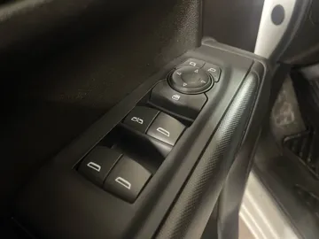 2024 Chevrolet Silverado 1500 - image 24