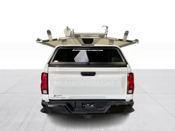 2025 Chevrolet Colorado - image 12