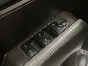 2025 Chevrolet Colorado - image 22