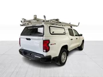 2025 Chevrolet Colorado - image 14