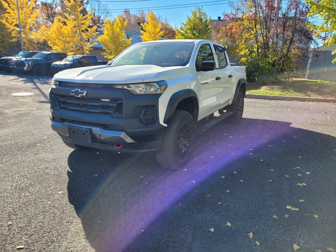 2024 Chevrolet Colorado for sale - photo 2