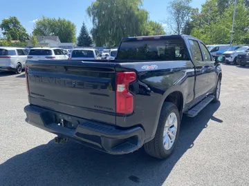2022 Chevrolet Silverado 1500 LTD - image 3