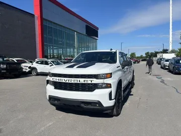 2022 Chevrolet Silverado 1500 LTD - image 3