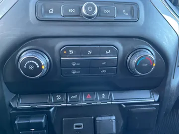 2020 Chevrolet Silverado 1500 - image 20