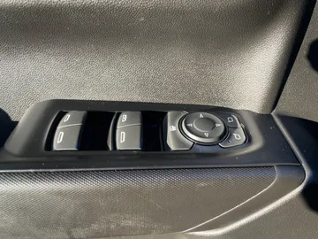 2020 Chevrolet Silverado 1500 - image 21