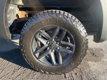 2020 Chevrolet Silverado 1500 - image 6