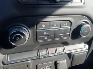 2021 Chevrolet Silverado 1500 - image 20