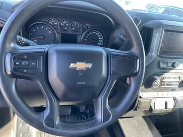 2021 Chevrolet Silverado 1500 - image 17