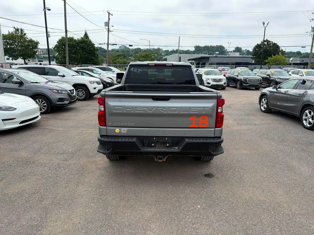 2023 Chevrolet Silverado 1500 — photo 6