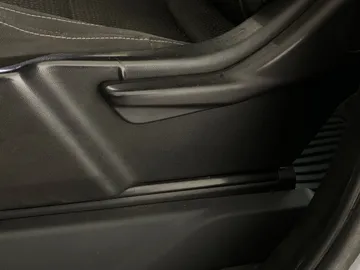 2023 Chevrolet Silverado 1500 - image 21