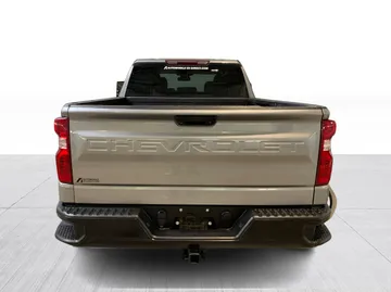 2023 Chevrolet Silverado 1500 - image 11