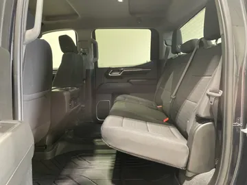 2024 Chevrolet Silverado 1500 - image 15