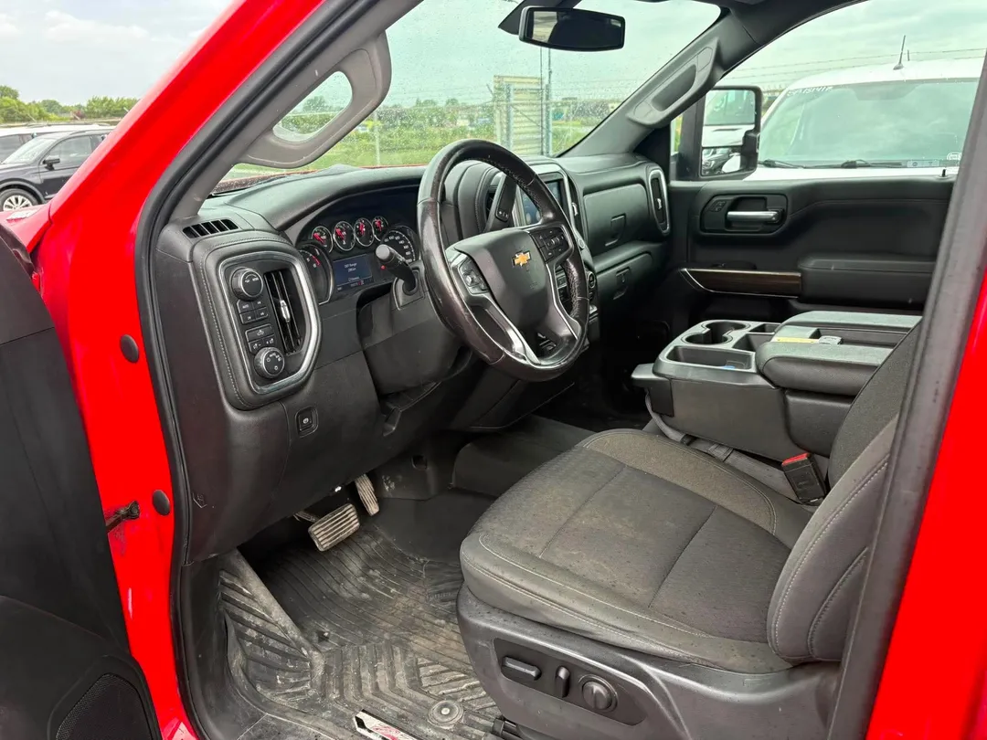 2021 Chevrolet Silverado 1500 LT Crew Cab 4x4, photo 7