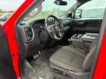 2021 Chevrolet Silverado 1500 - image 8