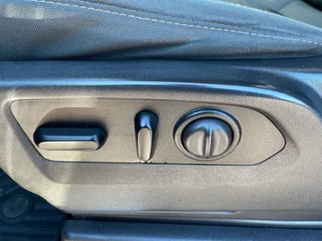 2021 Chevrolet Silverado 1500 - image 19
