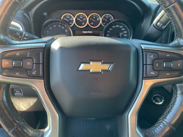2021 Chevrolet Silverado 1500 - image 17