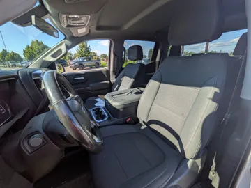 2022 Chevrolet Silverado 1500 LTD - image 8