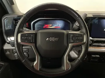 2022 Chevrolet Silverado 1500 - image 23