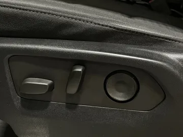 2022 Chevrolet Silverado 1500 - image 18