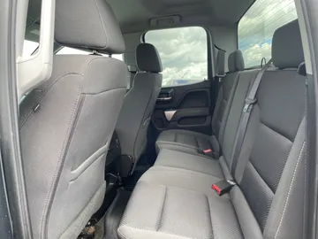 2017 Chevrolet Silverado 1500 - image 11