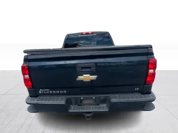2017 Chevrolet Silverado 1500 - image 7