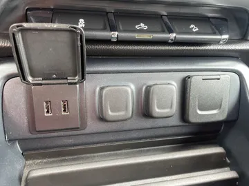 2017 Chevrolet Silverado 1500 - image 25