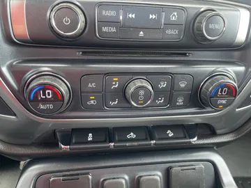 2017 Chevrolet Silverado 1500 - image 21