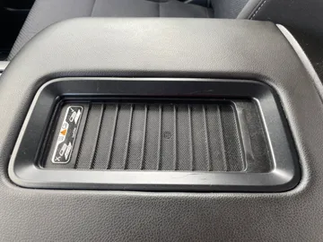 2017 Chevrolet Silverado 1500 - image 27