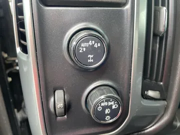 2017 Chevrolet Silverado 1500 - image 16