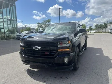 2017 Chevrolet Silverado 1500 - image 3