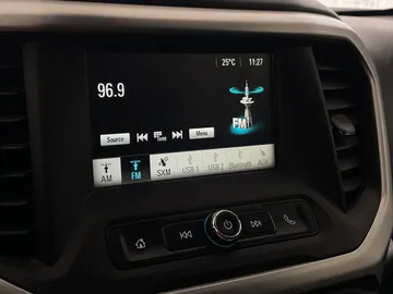 2017 GMC Acadia - image 21