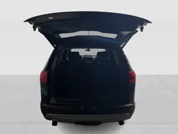 2019 GMC Acadia - image 13