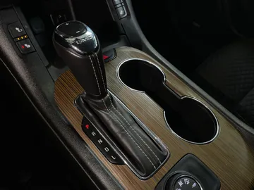 2019 GMC Acadia - image 29