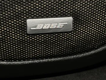 2019 GMC Acadia - image 24