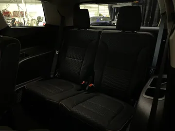 2019 GMC Acadia - image 27
