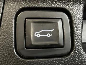 2019 GMC Acadia - image 21
