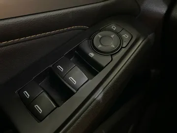 2019 Chevrolet Traverse - image 20