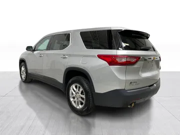 2019 Chevrolet Traverse - image 11