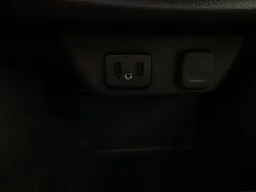 2019 Chevrolet Traverse - image 23
