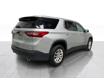 2019 Chevrolet Traverse - image 14